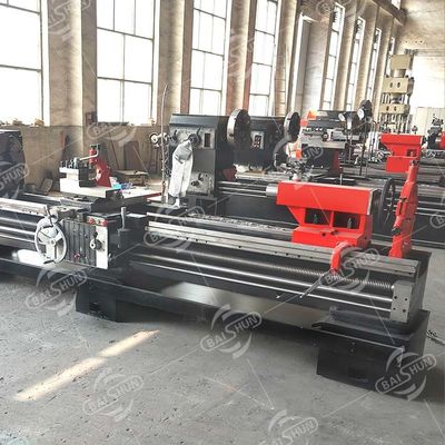 क्षैतिज काटने धातु भारी शुल्क लात Cw6180*1000 प्रचारक लात मशीन