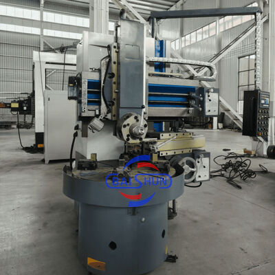 C5116 सिंगल कॉलम मैनुअल वर्टिकल टर्रे टर्रे 1600 मिमी अधिकतम घुमाया लंबाई, 5 टन लोड क्षमता और 30kw धुरी मोटर के साथ